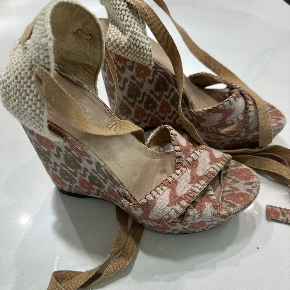 Stuart Weitzman Cream Tan Wedge Sandals